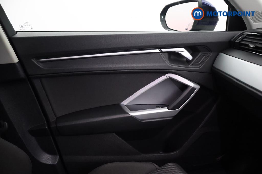 Audi Q3 Sport Automatic Petrol SUV - Stock Number (1526323) - 8th supplementary image