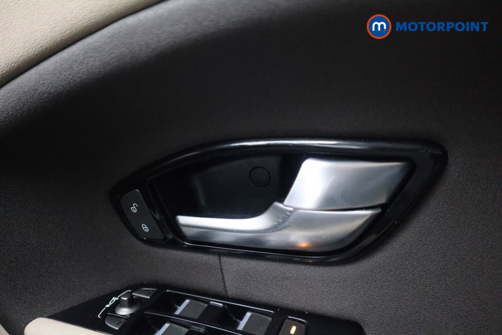 Land Rover Range Rover Evoque Se Tech Manual Diesel SUV - Stock Number (1526477) - 16th supplementary image