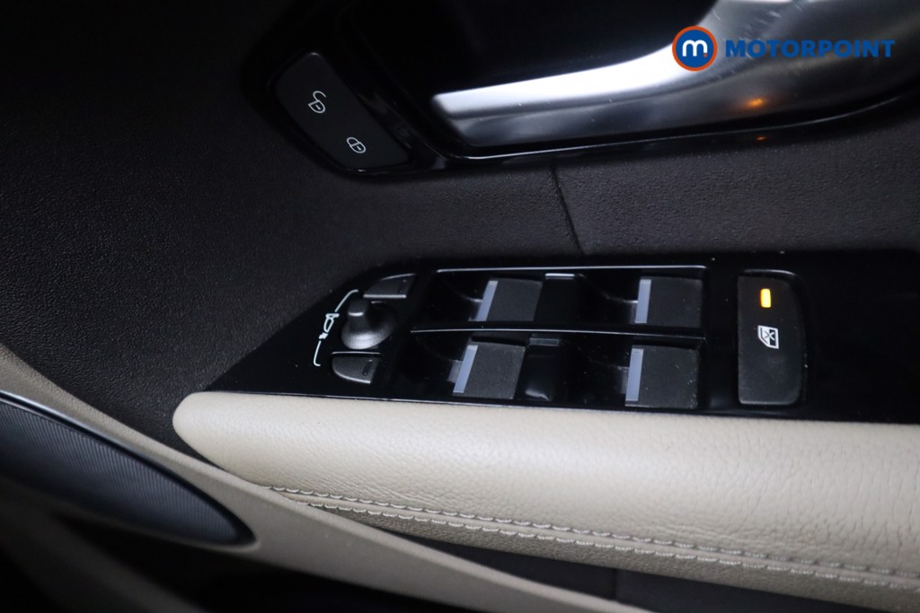 Land Rover Range Rover Evoque Se Tech Manual Diesel SUV - Stock Number (1526477) - 17th supplementary image