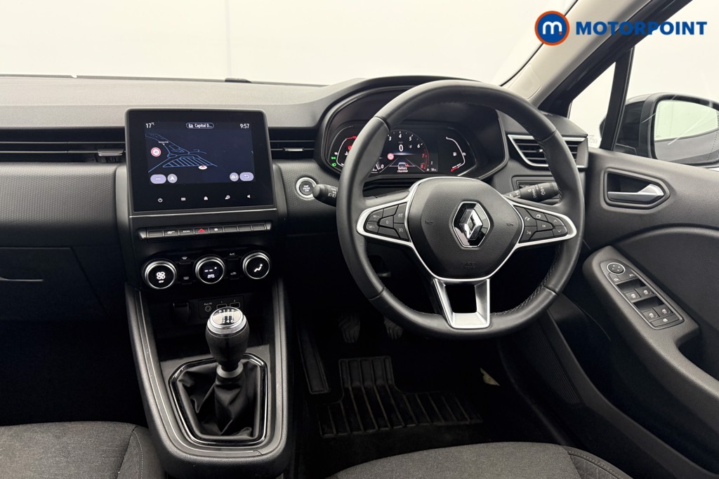 Renault Clio Evolution Manual Petrol Hatchback - Stock Number (1528415) - 1st supplementary image