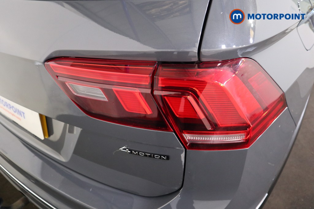 Volkswagen Tiguan R-Line Automatic Diesel SUV - Stock Number (1530092) - 23rd supplementary image