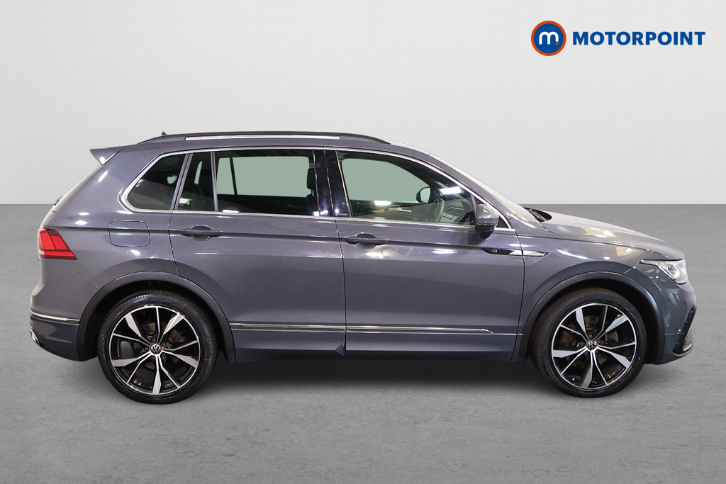 Volkswagen Tiguan R-Line Automatic Diesel SUV - Stock Number (1530092) - Drivers side