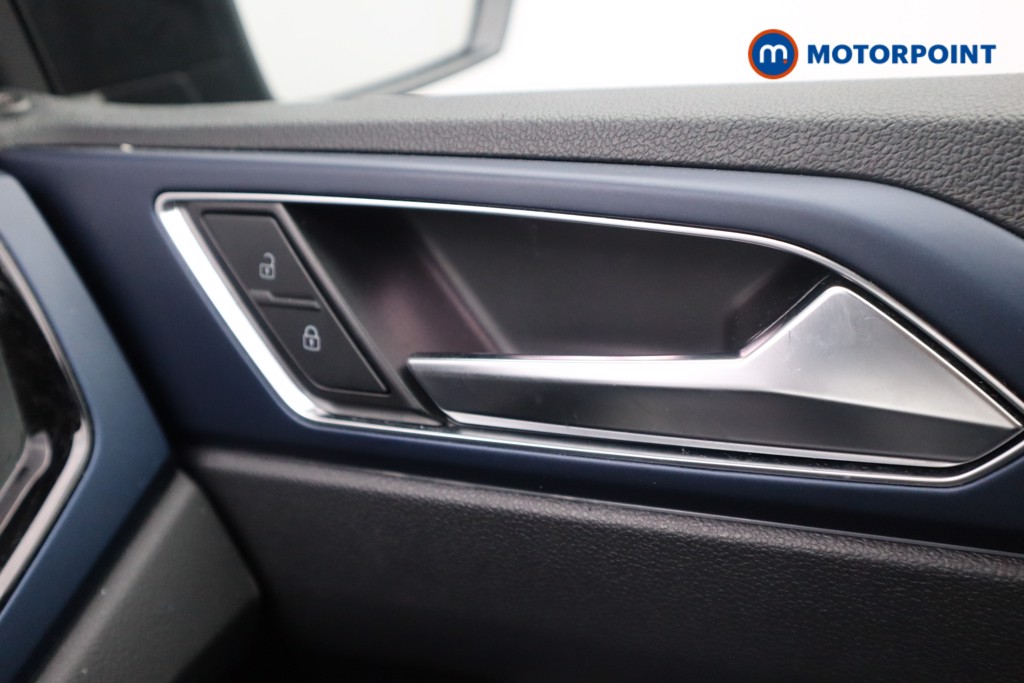Volkswagen Polo United Manual Petrol Hatchback - Stock Number (1530310) - 16th supplementary image