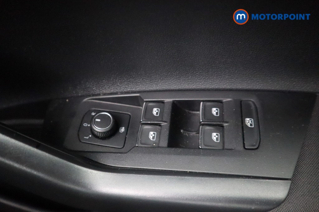Volkswagen Polo United Manual Petrol Hatchback - Stock Number (1530310) - 17th supplementary image