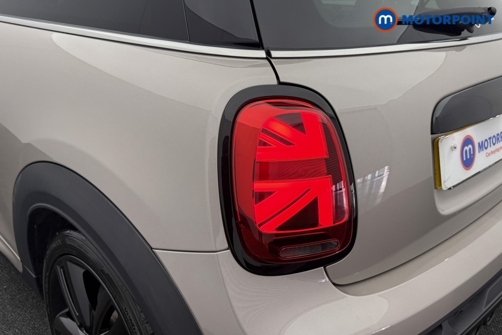 Mini Hatchback Cooper S Sport Automatic Petrol Hatchback - Stock Number (1531997) - 22nd supplementary image