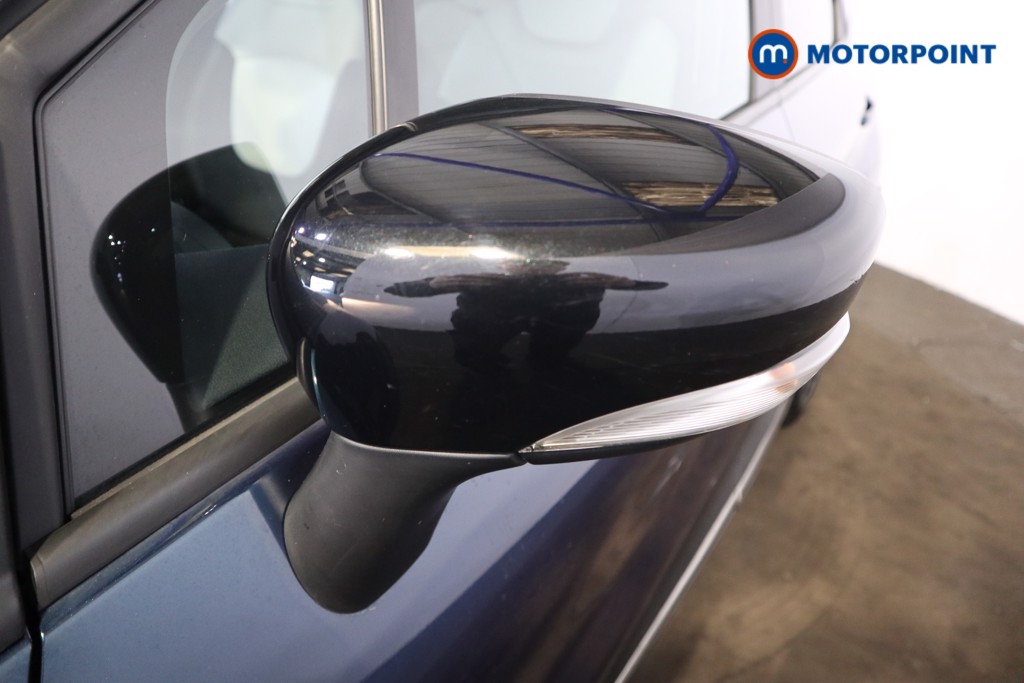 Renault Captur Iconic Manual Petrol SUV - Stock Number (1532468) - 21st supplementary image