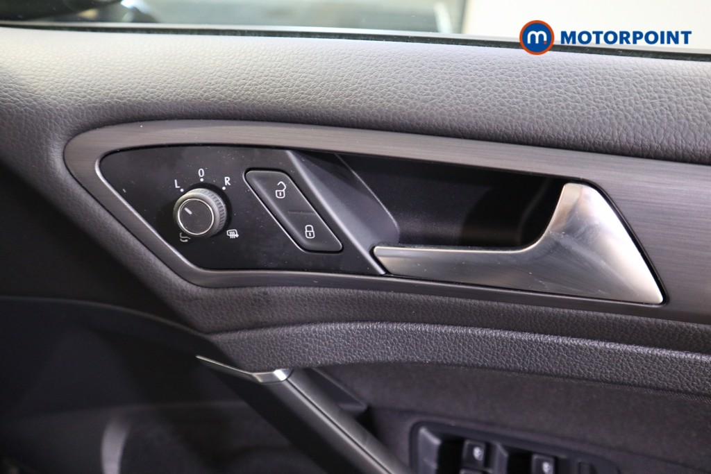 Volkswagen Golf SE Manual Petrol Estate - Stock Number (1532933) - 10th supplementary image