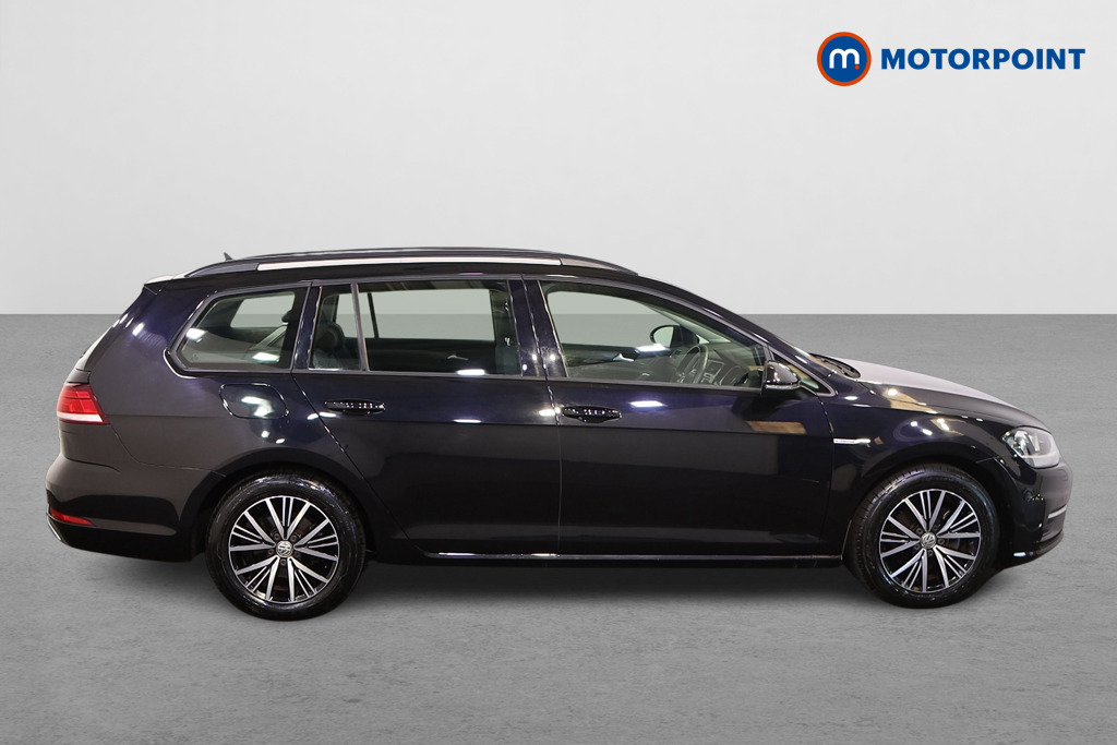 Volkswagen Golf SE Manual Petrol Estate - Stock Number (1532933) - Drivers side