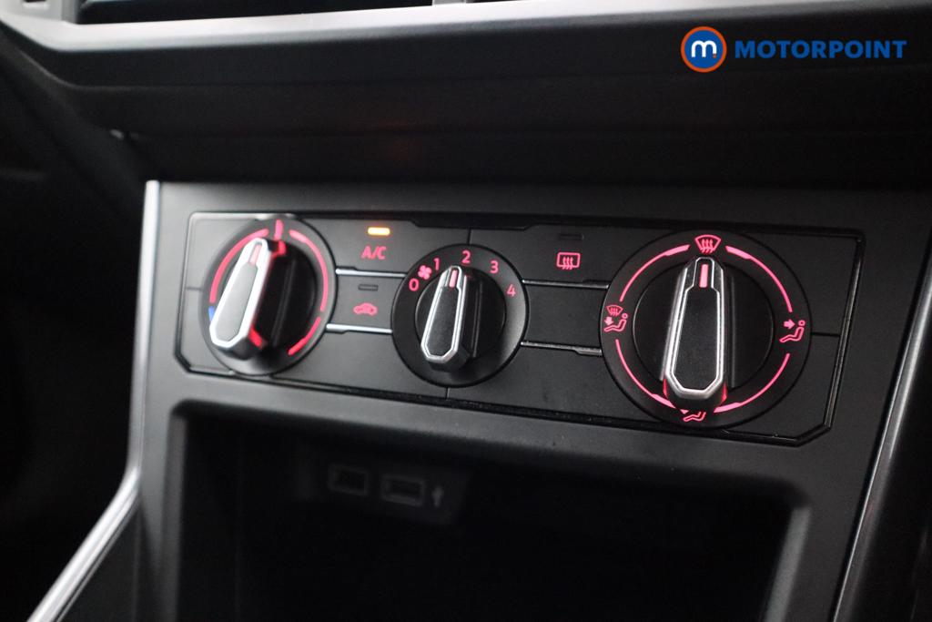 Volkswagen Polo R-Line Manual Petrol Hatchback - Stock Number (1534563) - 13th supplementary image