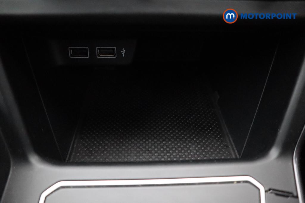 Volkswagen Polo R-Line Manual Petrol Hatchback - Stock Number (1534563) - 14th supplementary image