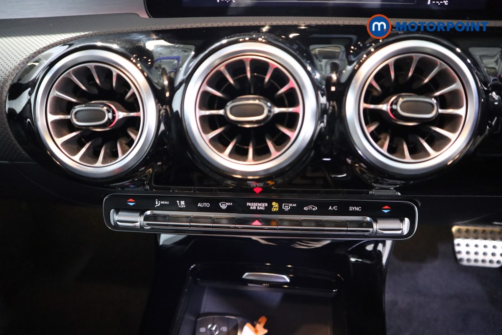 Mercedes-Benz CLA Amg Line Automatic Petrol Estate - Stock Number (1534740) - 7th supplementary image