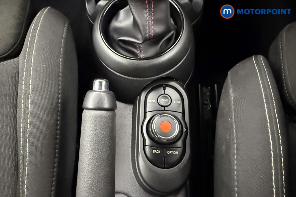 Mini Hatchback Cooper Sport Manual Petrol Hatchback - Stock Number (1534852) - 6th supplementary image