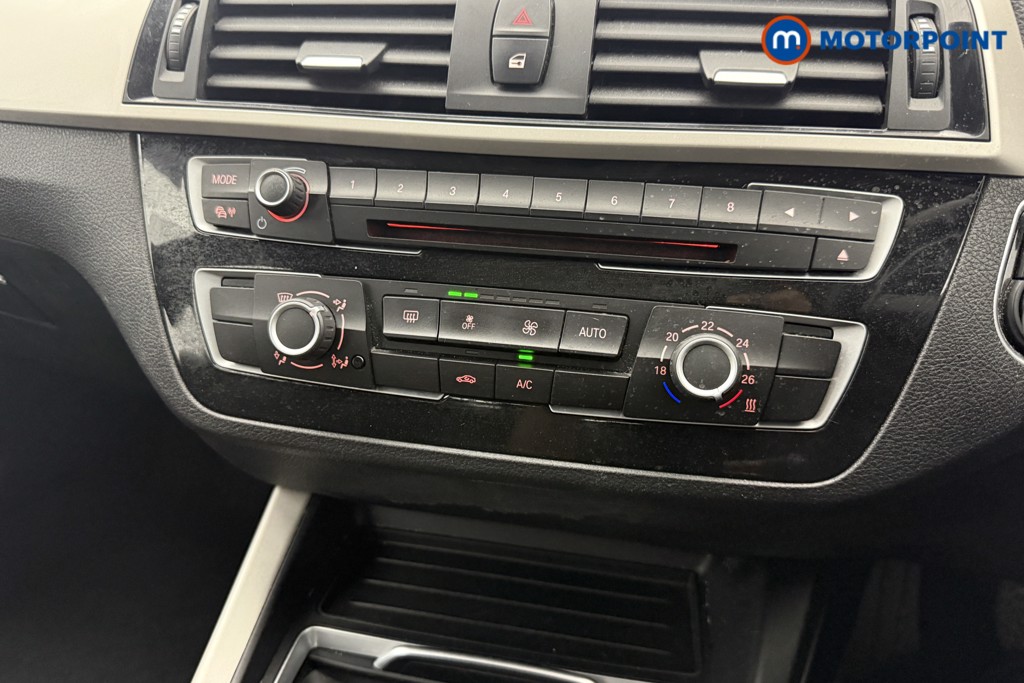 BMW 1 Series Se Business Manual Diesel Hatchback - Stock Number (1535458) - 4th supplementary image