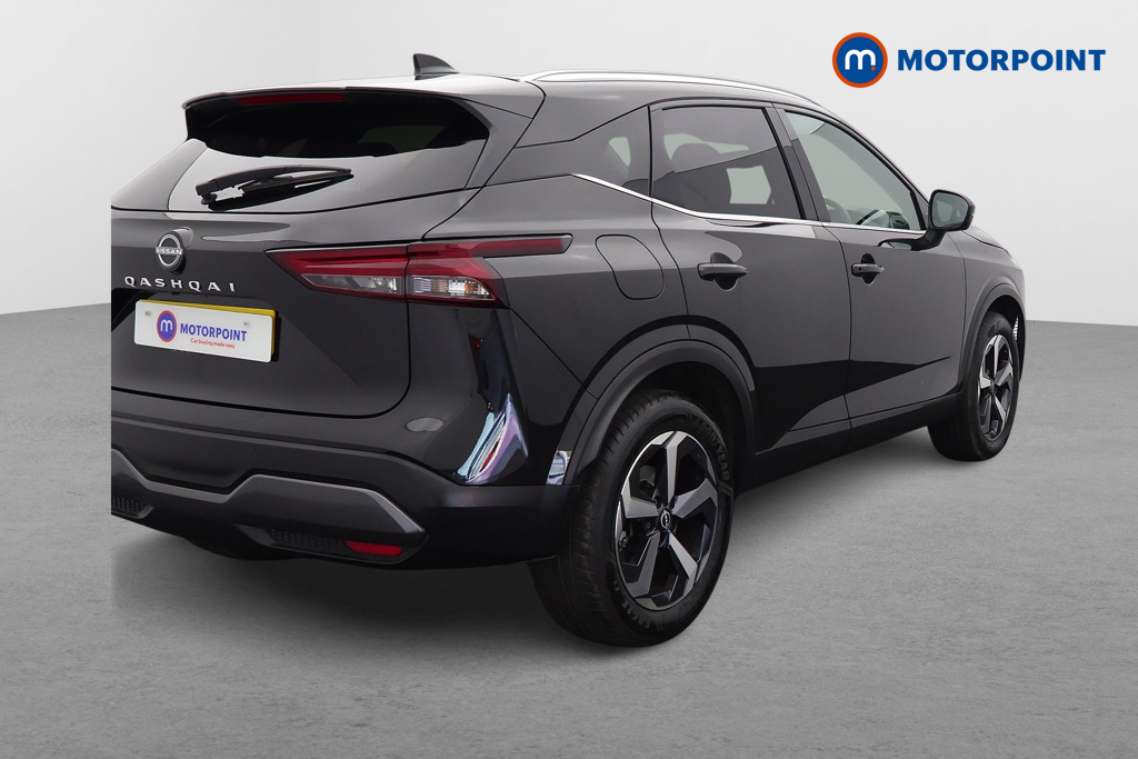 Nissan Qashqai N-Connecta Automatic Petrol SUV - Stock Number (1536407) - Drivers side rear corner