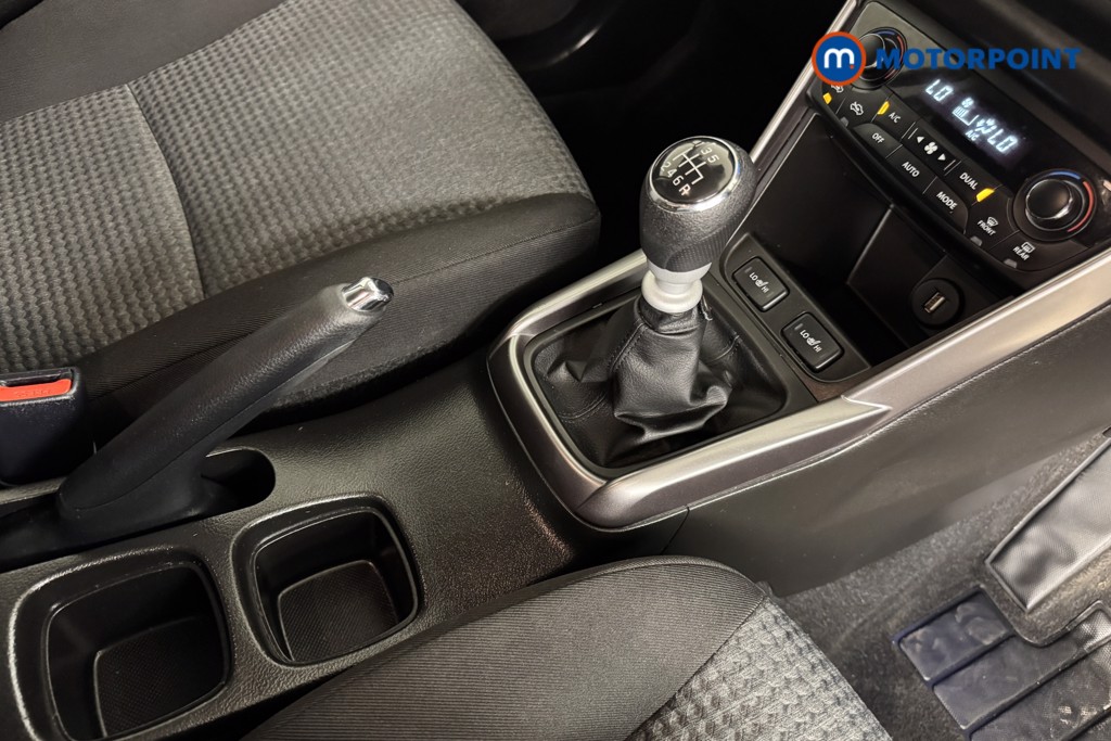 Suzuki S-Cross Motion Manual Petrol-Electric Hybrid SUV - Stock Number (1536536) - 10th supplementary image