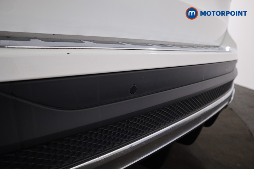 Mercedes-Benz GLB Amg Line Automatic Diesel SUV - Stock Number (1536603) - 19th supplementary image