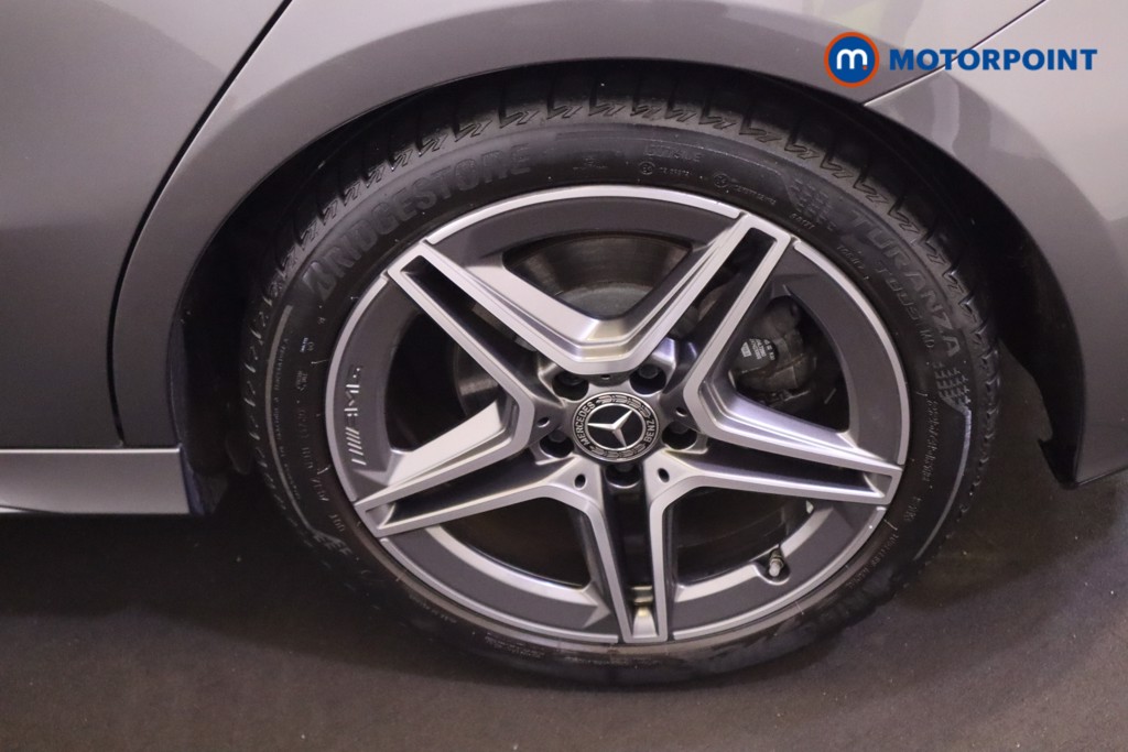 Mercedes-Benz A Class Amg Line Automatic Diesel Hatchback - Stock Number (1537158) - 8th supplementary image