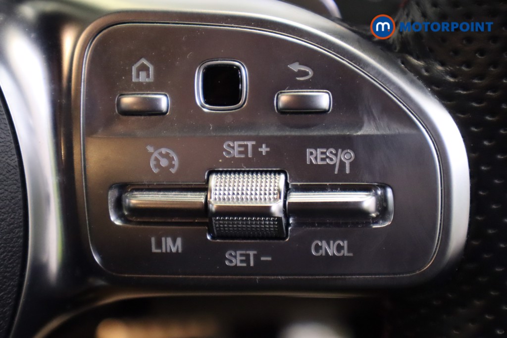 Mercedes-Benz A Class Amg Line Automatic Diesel Hatchback - Stock Number (1537158) - 16th supplementary image
