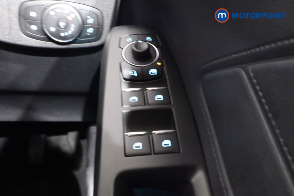 Ford Focus Active X Vignale Edition Automatic Diesel Estate - Stock Number (1537383) - 20th supplementary image