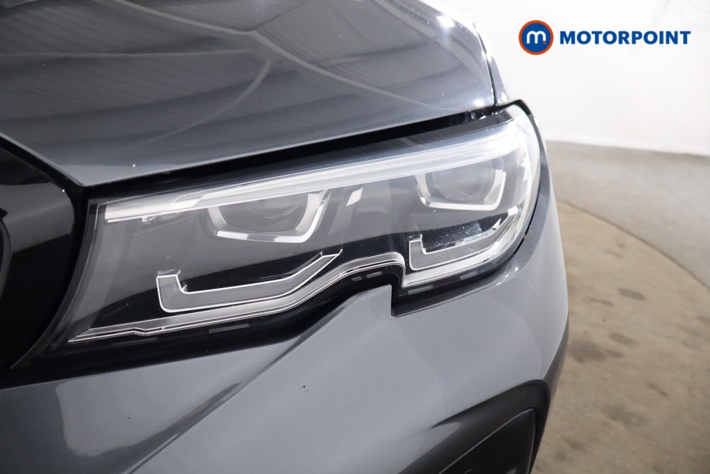 BMW 3 Series M Sport Automatic Petrol Plug-In Hybrid Saloon - Stock Number (1537715) - 24th supplementary image