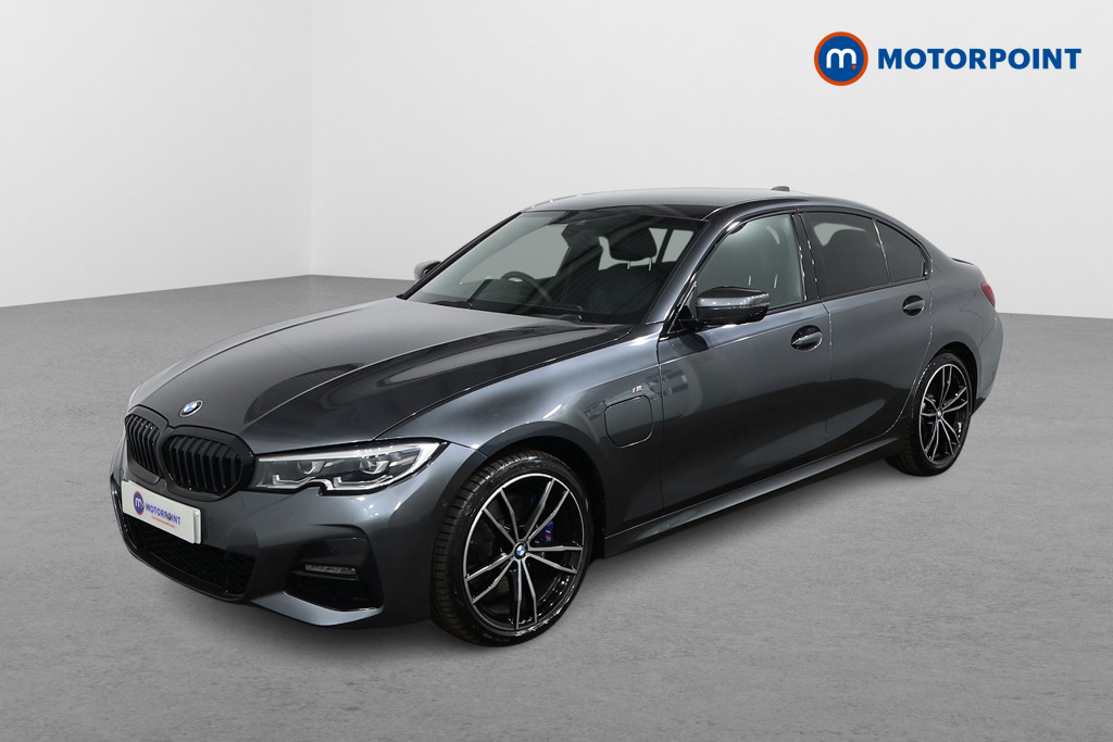BMW 3 Series M Sport Automatic Petrol Plug-In Hybrid Saloon - Stock Number (1537715) - Passenger side front corner