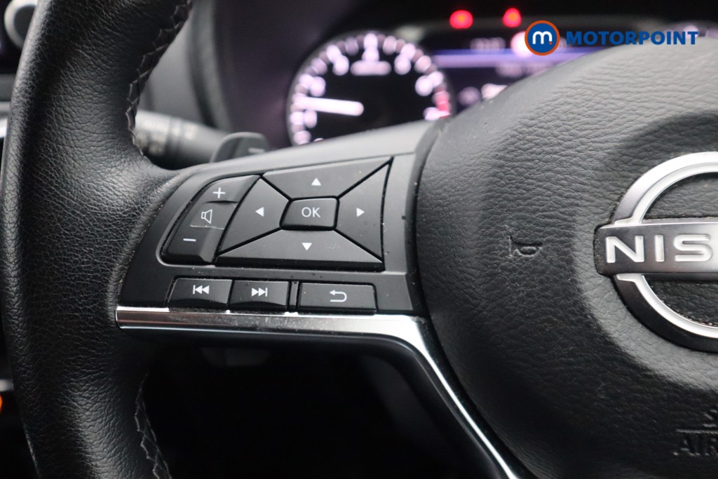Nissan Juke N-Connecta Automatic Petrol SUV - Stock Number (1537823) - 12th supplementary image
