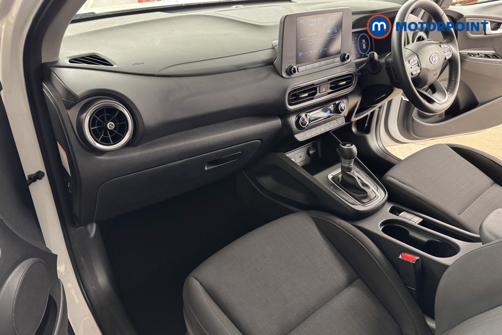 Hyundai Kona Se Connect Automatic Petrol-Electric Hybrid SUV - Stock Number (1538206) - 8th supplementary image