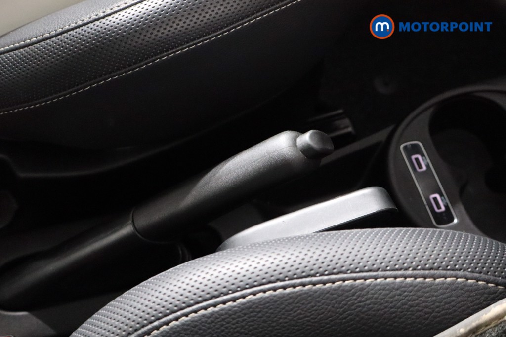Fiat 500 Dolcevita Manual Petrol-Electric Hybrid Hatchback - Stock Number (1538679) - 18th supplementary image