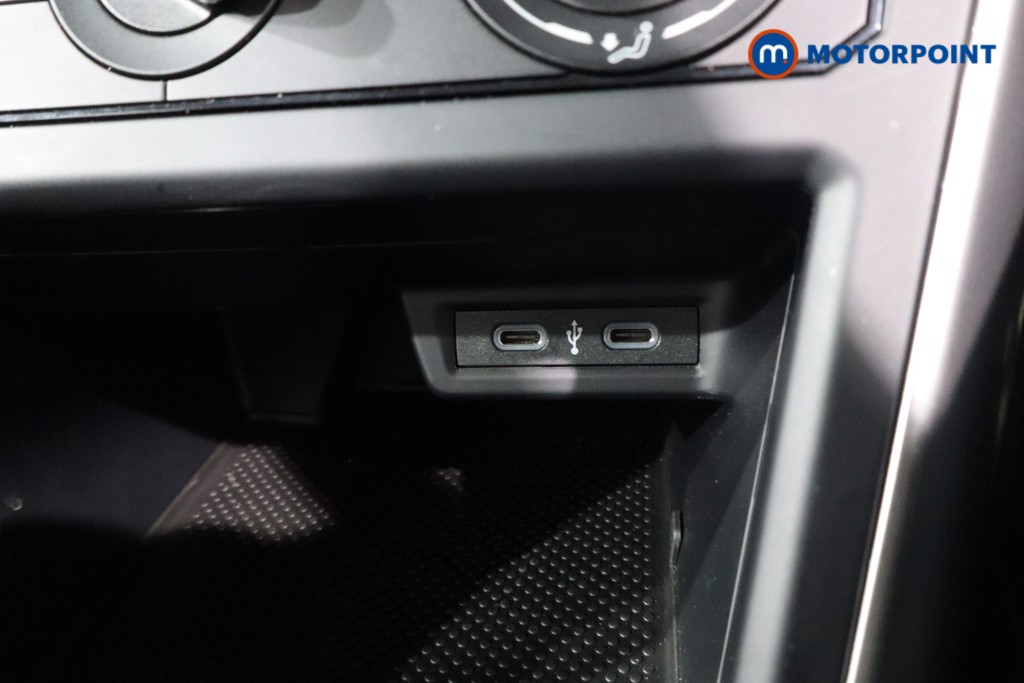 Volkswagen Polo Life Manual Petrol Hatchback - Stock Number (1539319) - 17th supplementary image