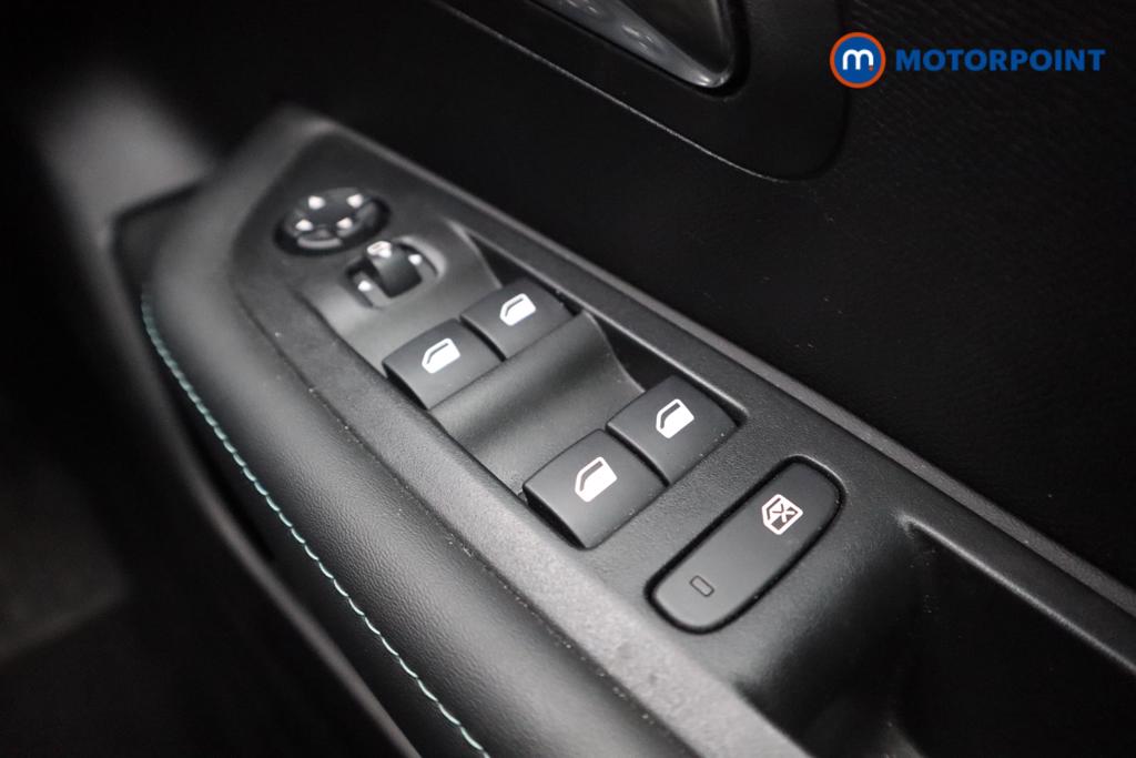 Peugeot 208 Allure Premium -Plus Manual Petrol Hatchback - Stock Number (1539379) - 17th supplementary image