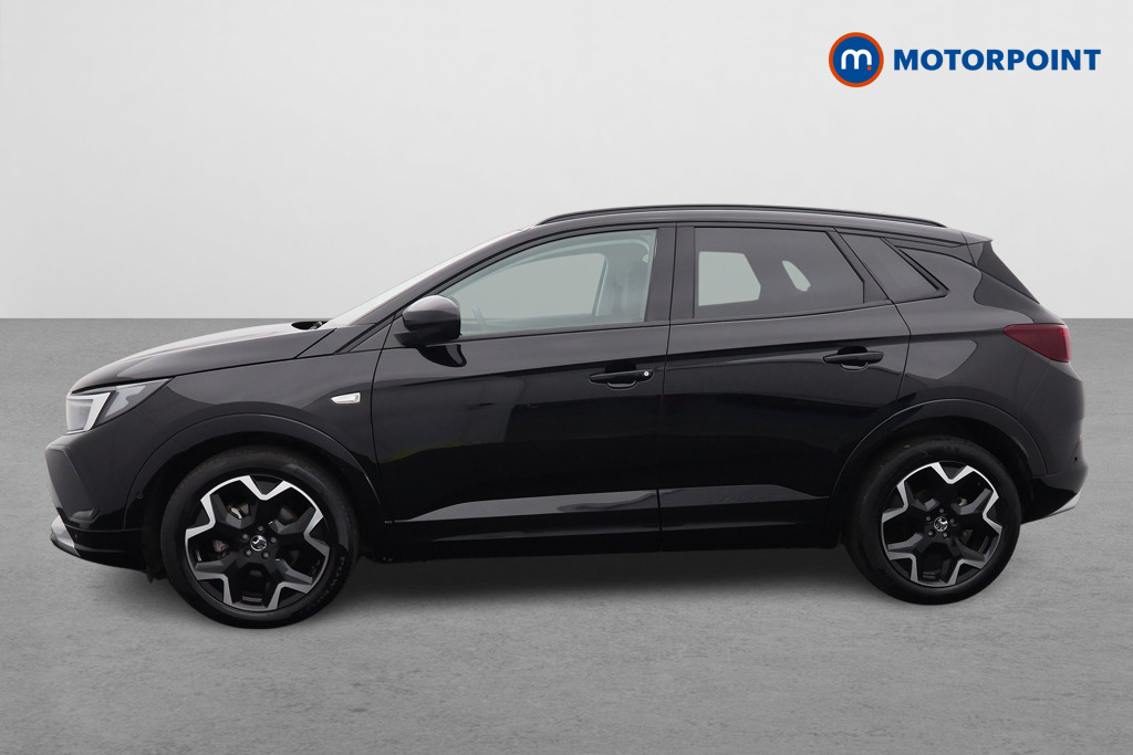 Vauxhall Grandland Ultimate Manual Petrol SUV - Stock Number (1539550) - Passenger side