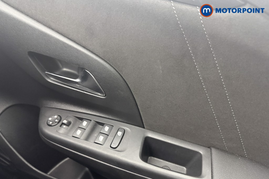 Vauxhall Corsa Ultimate Manual Petrol Hatchback - Stock Number (1539888) - 12th supplementary image