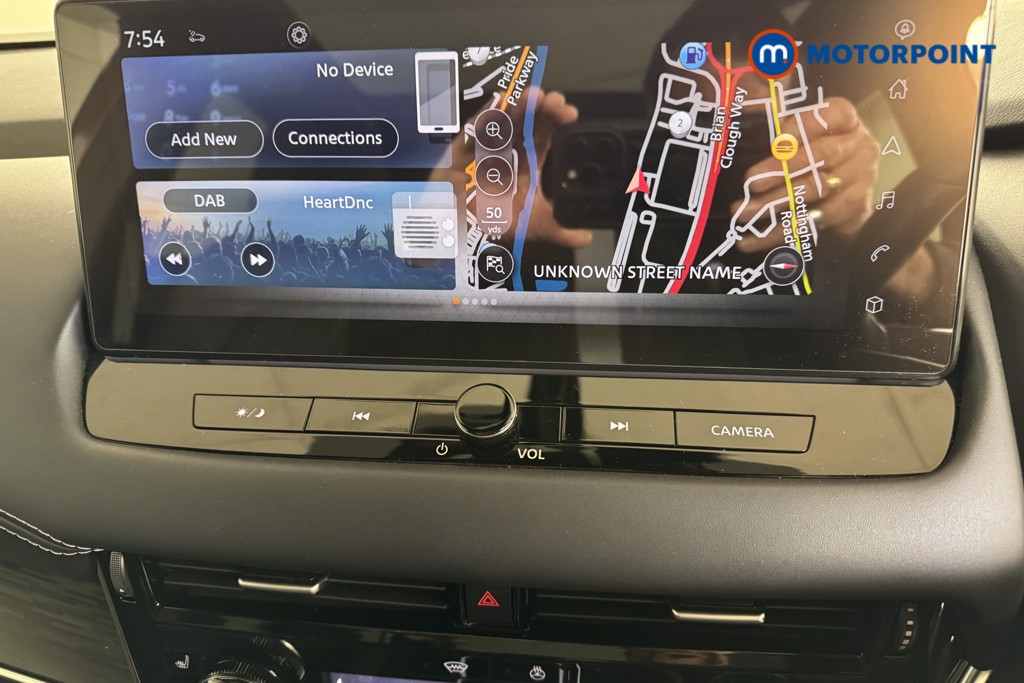 Nissan Qashqai Tekna-Plus Automatic Petrol-Electric Hybrid SUV - Stock Number (1540136) - 2nd supplementary image