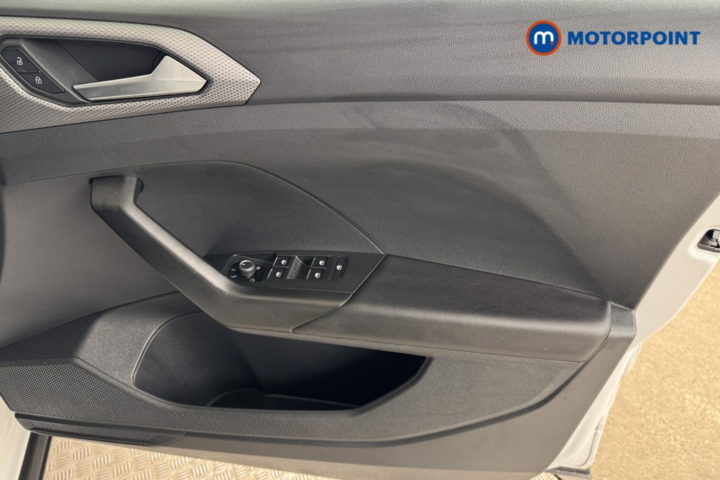 Volkswagen T-Cross Active Manual Petrol SUV - Stock Number (1540156) - 15th supplementary image