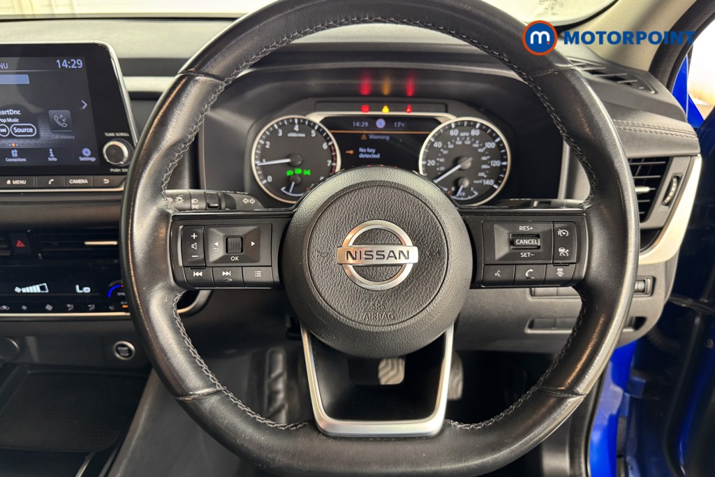 Nissan Qashqai Acenta Premium Manual Petrol SUV - Stock Number (1540215) - 6th supplementary image