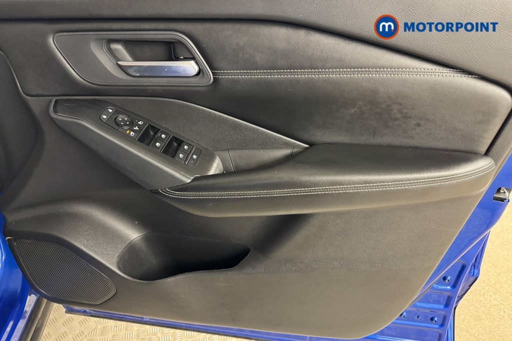 Nissan Qashqai Acenta Premium Manual Petrol SUV - Stock Number (1540215) - 15th supplementary image