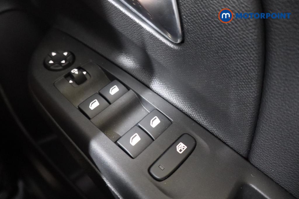 Vauxhall Corsa Elite Edition Manual Petrol Hatchback - Stock Number (1540340) - 11th supplementary image