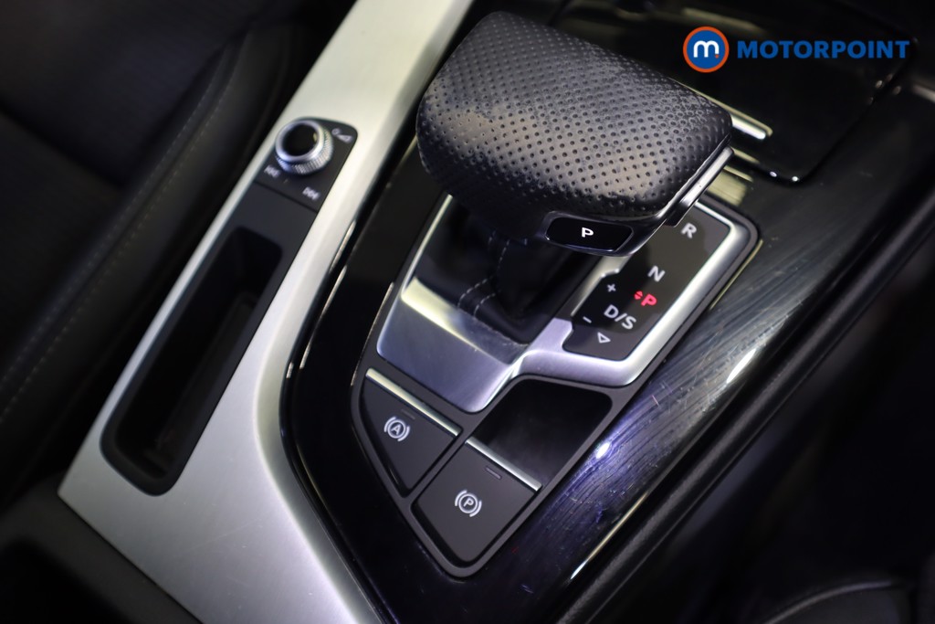Audi A4 S Line Automatic Petrol Estate - Stock Number (1540679) - 4th supplementary image