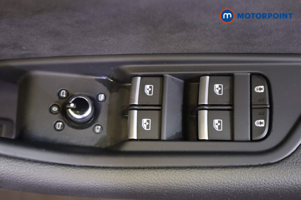 Audi A4 S Line Automatic Petrol Estate - Stock Number (1540679) - 13th supplementary image