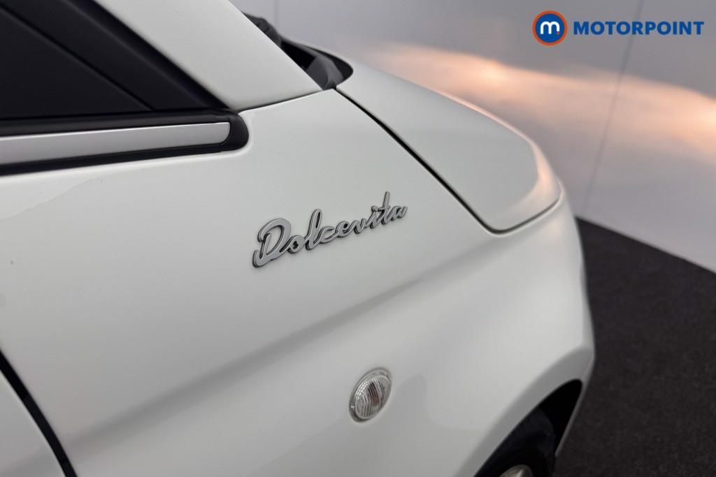 Fiat 500 Dolcevita Manual Petrol-Electric Hybrid Hatchback - Stock Number (1541046) - 10th supplementary image