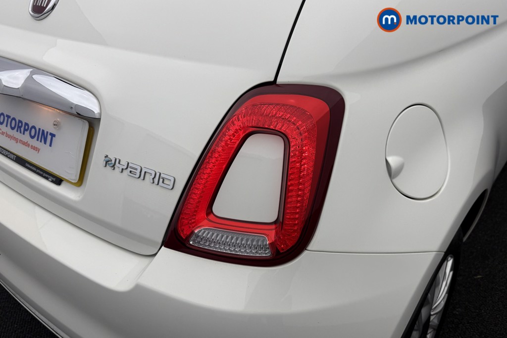Fiat 500 Dolcevita Manual Petrol-Electric Hybrid Hatchback - Stock Number (1541046) - 19th supplementary image
