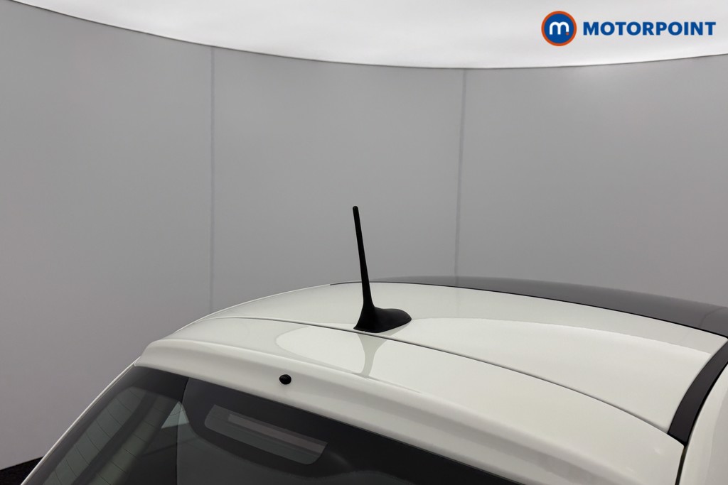 Fiat 500 Dolcevita Manual Petrol-Electric Hybrid Hatchback - Stock Number (1541046) - 20th supplementary image