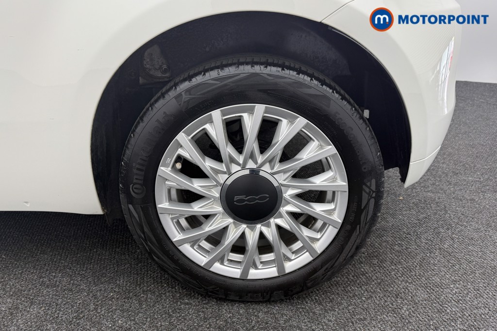 Fiat 500 Dolcevita Manual Petrol-Electric Hybrid Hatchback - Stock Number (1541046) - 25th supplementary image