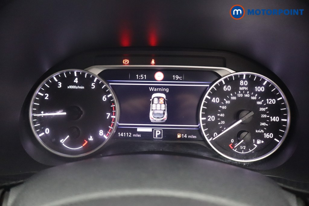 Nissan Juke N-Connecta Automatic Petrol SUV - Stock Number (1541075) - 6th supplementary image