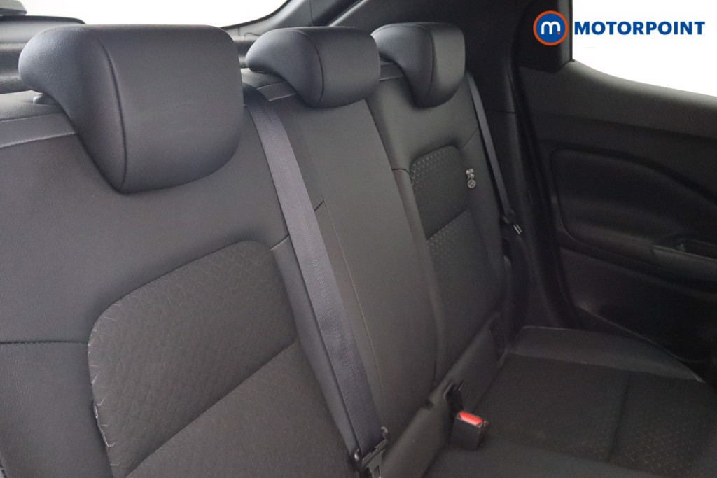 Nissan Juke N-Connecta Automatic Petrol SUV - Stock Number (1541075) - 18th supplementary image