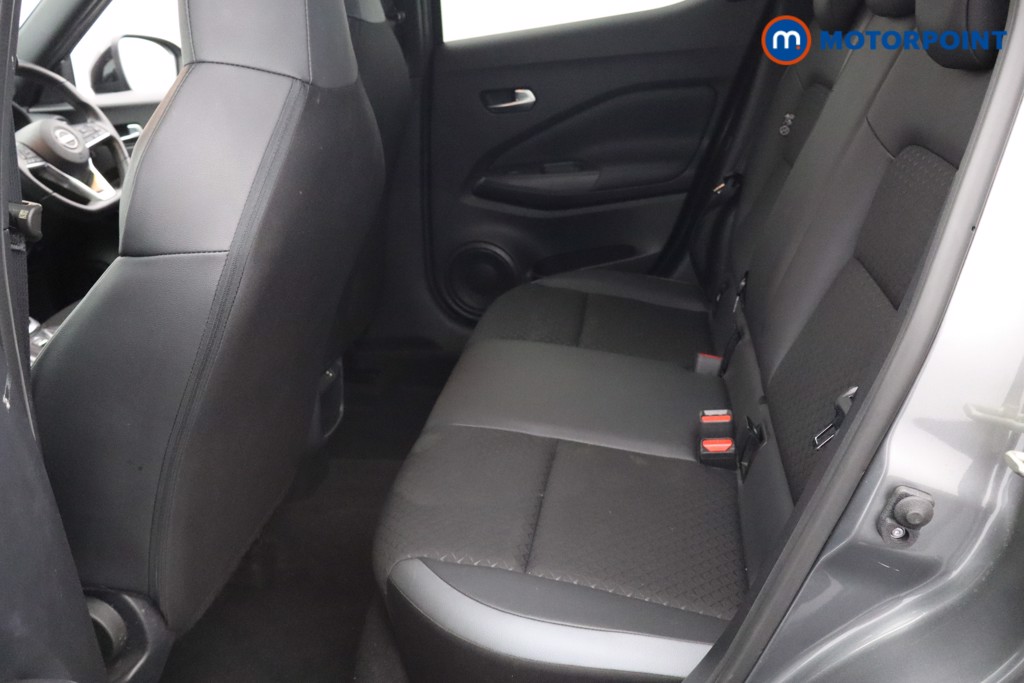 Nissan Juke N-Connecta Automatic Petrol SUV - Stock Number (1541075) - 20th supplementary image