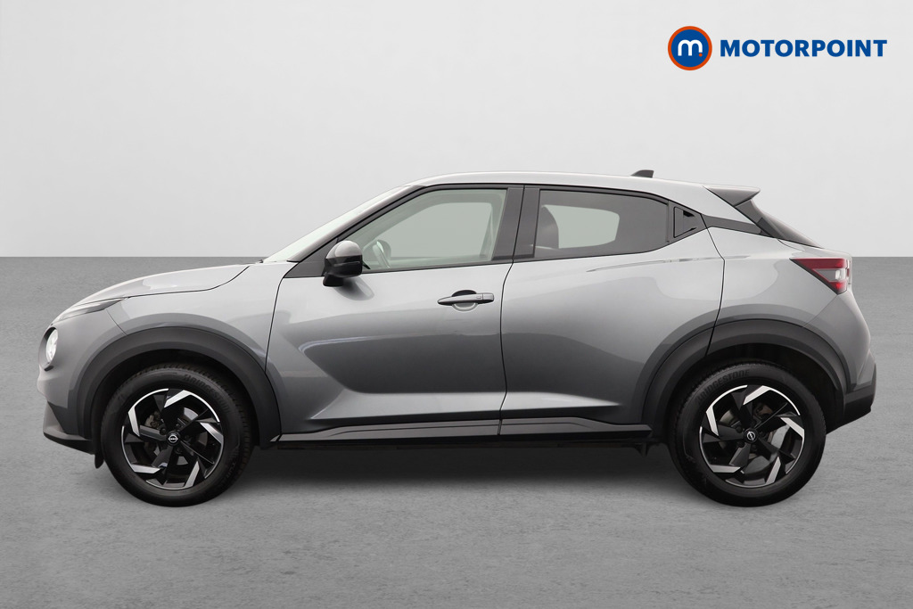 Nissan Juke N-Connecta Automatic Petrol SUV - Stock Number (1541075) - Passenger side