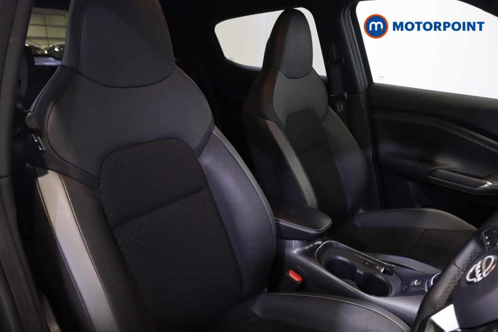 Nissan Juke N-Connecta Automatic Petrol SUV - Stock Number (1541076) - 11th supplementary image