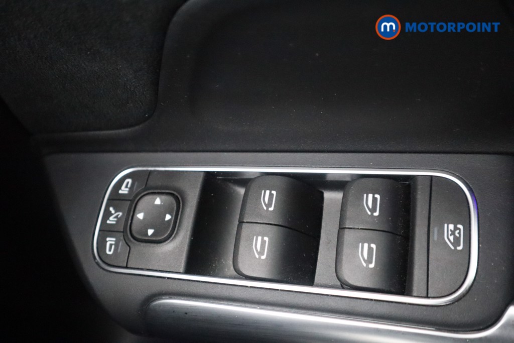 Mercedes-Benz EQA Amg Line Automatic Electric SUV - Stock Number (1541156) - 18th supplementary image