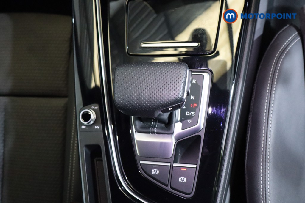 Audi A4 Black Edition Automatic Petrol Estate - Stock Number (1541567) - 8th supplementary image